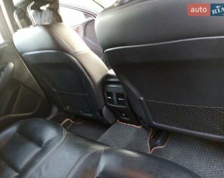 Чорний Інфініті QX30, об'ємом двигуна 2 л та пробігом 114 тис. км за 17500 $, фото 21 на Automoto.ua