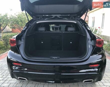 Черный Инфинити QX30, объемом двигателя 1.99 л и пробегом 174 тыс. км за 15500 $, фото 82 на Automoto.ua