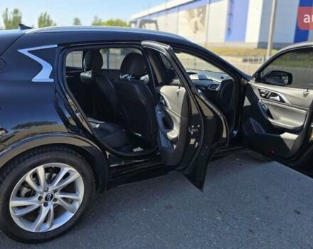 Черный Инфинити QX30, объемом двигателя 2 л и пробегом 122 тыс. км за 19500 $, фото 8 на Automoto.ua