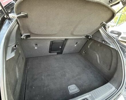 Черный Инфинити QX30, объемом двигателя 1.99 л и пробегом 86 тыс. км за 16850 $, фото 13 на Automoto.ua