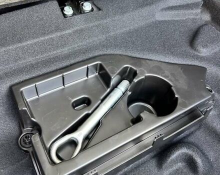 Черный Инфинити QX30, объемом двигателя 1.99 л и пробегом 86 тыс. км за 15999 $, фото 20 на Automoto.ua