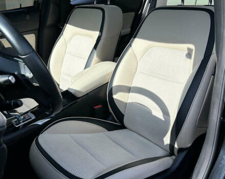 Черный Инфинити QX30, объемом двигателя 1.99 л и пробегом 86 тыс. км за 16850 $, фото 15 на Automoto.ua