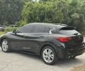 Чорний Інфініті QX30, об'ємом двигуна 2 л та пробігом 32 тис. км за 9000 $, фото 3 на Automoto.ua