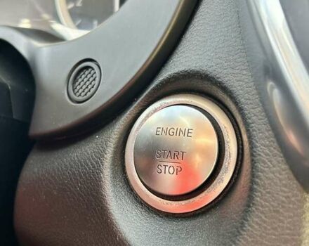 Черный Инфинити QX30, объемом двигателя 1.99 л и пробегом 86 тыс. км за 16850 $, фото 30 на Automoto.ua