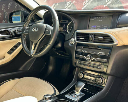 Черный Инфинити QX30, объемом двигателя 1.99 л и пробегом 86 тыс. км за 16850 $, фото 18 на Automoto.ua