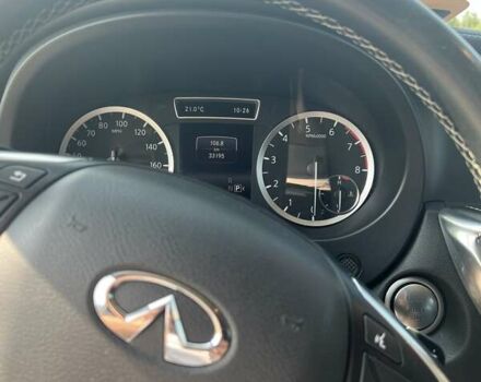 Черный Инфинити QX30, объемом двигателя 1.99 л и пробегом 33 тыс. км за 16400 $, фото 7 на Automoto.ua