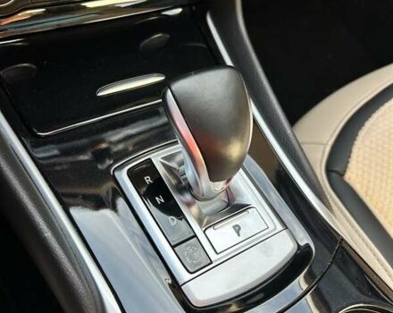 Черный Инфинити QX30, объемом двигателя 1.99 л и пробегом 86 тыс. км за 15999 $, фото 19 на Automoto.ua