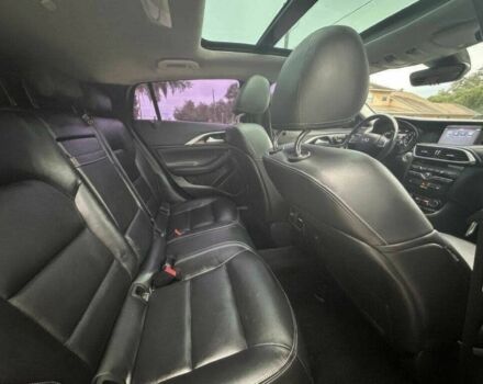 Чорний Інфініті QX30, об'ємом двигуна 2 л та пробігом 32 тис. км за 9000 $, фото 8 на Automoto.ua