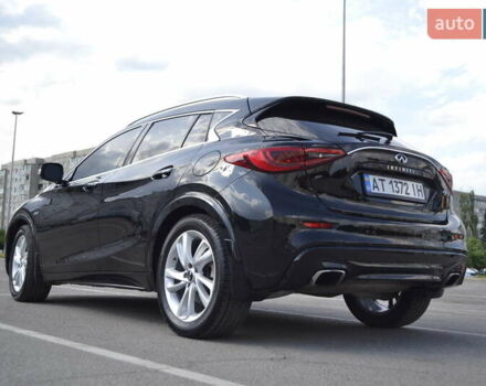 Черный Инфинити QX30, объемом двигателя 1.99 л и пробегом 205 тыс. км за 13900 $, фото 8 на Automoto.ua