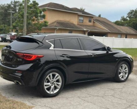 Чорний Інфініті QX30, об'ємом двигуна 2 л та пробігом 32 тис. км за 9000 $, фото 5 на Automoto.ua