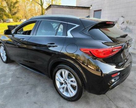 Черный Инфинити QX30, объемом двигателя 2 л и пробегом 62 тыс. км за 3500 $, фото 2 на Automoto.ua