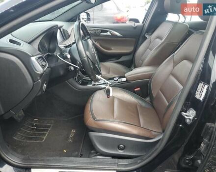 Чорний Інфініті QX30, об'ємом двигуна 1.99 л та пробігом 90 тис. км за 2800 $, фото 6 на Automoto.ua