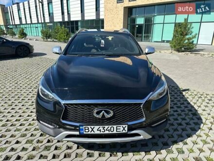 Черный Инфинити QX30, объемом двигателя 1.99 л и пробегом 96 тыс. км за 16900 $, фото 1 на Automoto.ua