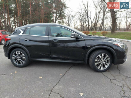 Черный Инфинити QX30, объемом двигателя 2 л и пробегом 150 тыс. км за 16500 $, фото 1 на Automoto.ua