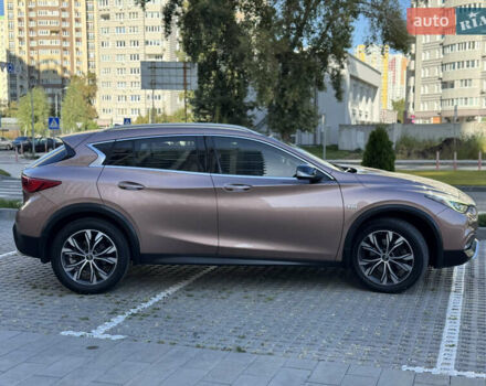 Коричневый Инфинити QX30, объемом двигателя 2 л и пробегом 53 тыс. км за 18000 $, фото 17 на Automoto.ua