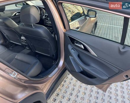 Коричневый Инфинити QX30, объемом двигателя 2 л и пробегом 53 тыс. км за 18000 $, фото 56 на Automoto.ua