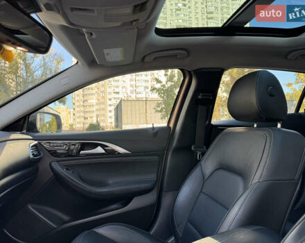 Коричневый Инфинити QX30, объемом двигателя 2 л и пробегом 53 тыс. км за 18000 $, фото 41 на Automoto.ua