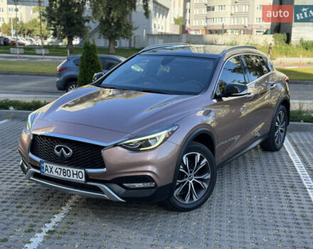 Коричневый Инфинити QX30, объемом двигателя 2 л и пробегом 53 тыс. км за 18000 $, фото 1 на Automoto.ua