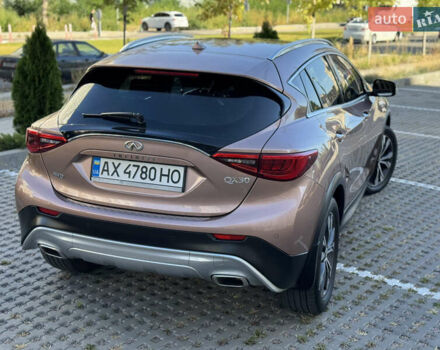 Коричневый Инфинити QX30, объемом двигателя 2 л и пробегом 53 тыс. км за 18000 $, фото 16 на Automoto.ua