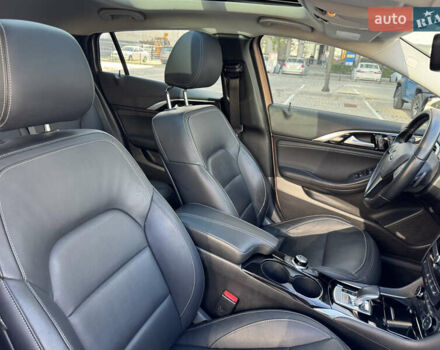 Коричневый Инфинити QX30, объемом двигателя 2 л и пробегом 53 тыс. км за 18000 $, фото 64 на Automoto.ua