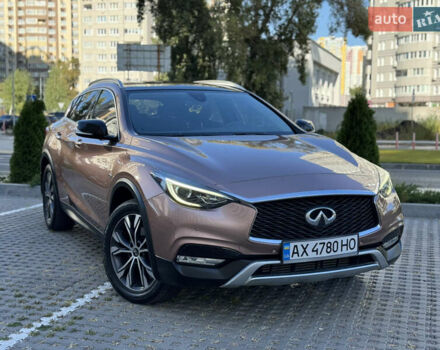 Коричневый Инфинити QX30, объемом двигателя 2 л и пробегом 53 тыс. км за 18000 $, фото 9 на Automoto.ua