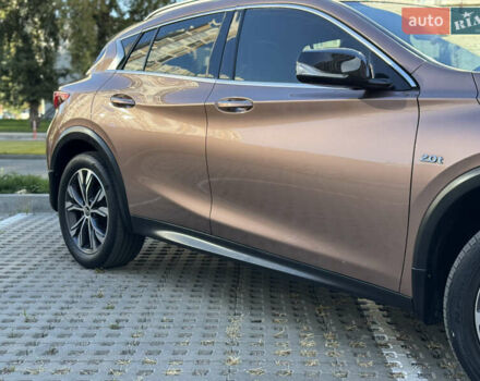 Коричневый Инфинити QX30, объемом двигателя 2 л и пробегом 53 тыс. км за 18000 $, фото 11 на Automoto.ua