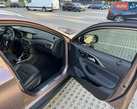 Коричневый Инфинити QX30, объемом двигателя 2 л и пробегом 53 тыс. км за 18000 $, фото 66 на Automoto.ua