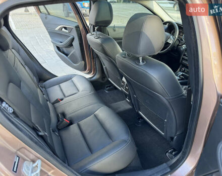 Коричневый Инфинити QX30, объемом двигателя 2 л и пробегом 53 тыс. км за 18000 $, фото 57 на Automoto.ua