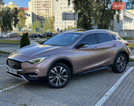Коричневый Инфинити QX30, объемом двигателя 2 л и пробегом 53 тыс. км за 18000 $, фото 3 на Automoto.ua