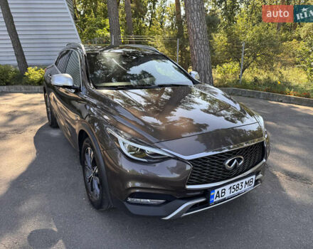 Коричневый Инфинити QX30, объемом двигателя 1.99 л и пробегом 82 тыс. км за 19000 $, фото 2 на Automoto.ua