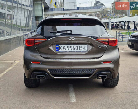 Коричневий Інфініті QX30, об'ємом двигуна 2 л та пробігом 117 тис. км за 18900 $, фото 5 на Automoto.ua