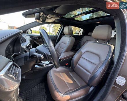 Коричневый Инфинити QX30, объемом двигателя 1.99 л и пробегом 82 тыс. км за 19000 $, фото 8 на Automoto.ua