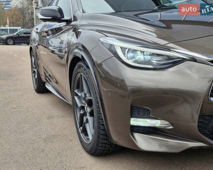Коричневий Інфініті QX30, об'ємом двигуна 2 л та пробігом 117 тис. км за 18900 $, фото 28 на Automoto.ua