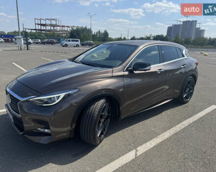 Коричневий Інфініті QX30, об'ємом двигуна 2 л та пробігом 112 тис. км за 20500 $, фото 16 на Automoto.ua