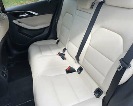 Коричневый Инфинити QX30, объемом двигателя 1.99 л и пробегом 60 тыс. км за 24500 $, фото 8 на Automoto.ua