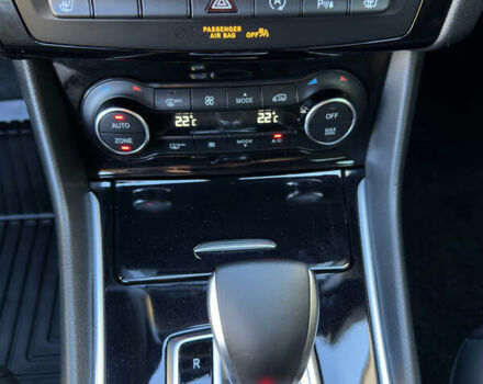 Инфинити QX30 2018 в Черновцах на Automoto.ua Коричневый Инфинити QX30, объемом двигателя 2 л и пробегом 67 тыс. км за 19900 $, фото 28 на Automoto.ua