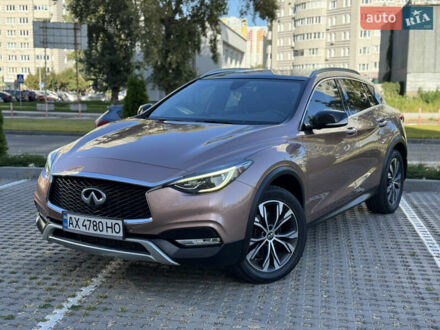 Коричневый Инфинити QX30, объемом двигателя 2 л и пробегом 53 тыс. км за 18500 $, фото 1 на Automoto.ua