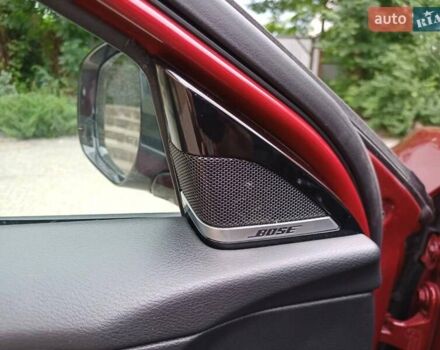 Красный Инфинити QX30, объемом двигателя 1.99 л и пробегом 90 тыс. км за 17000 $, фото 2 на Automoto.ua