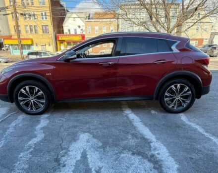 Червоний Інфініті QX30, об'ємом двигуна 2 л та пробігом 60 тис. км за 4150 $, фото 3 на Automoto.ua