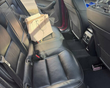 Красный Инфинити QX30, объемом двигателя 1.99 л и пробегом 90 тыс. км за 16400 $, фото 6 на Automoto.ua