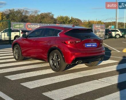 Красный Инфинити QX30, объемом двигателя 1.99 л и пробегом 140 тыс. км за 17990 $, фото 5 на Automoto.ua