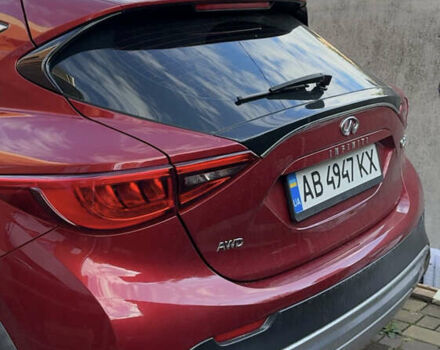 Красный Инфинити QX30, объемом двигателя 1.99 л и пробегом 103 тыс. км за 19800 $, фото 3 на Automoto.ua