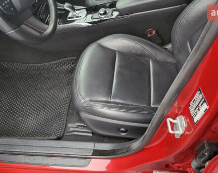 Красный Инфинити QX30, объемом двигателя 1.99 л и пробегом 103 тыс. км за 19800 $, фото 11 на Automoto.ua