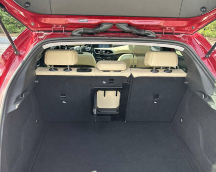 Красный Инфинити QX30, объемом двигателя 2 л и пробегом 91 тыс. км за 20500 $, фото 6 на Automoto.ua