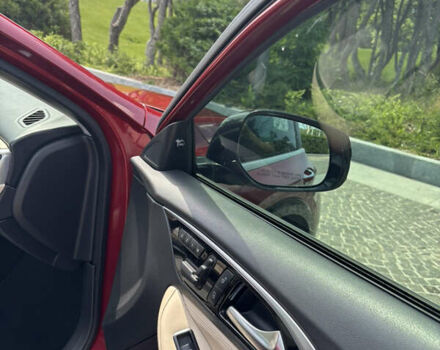 Красный Инфинити QX30, объемом двигателя 2 л и пробегом 91 тыс. км за 20500 $, фото 11 на Automoto.ua