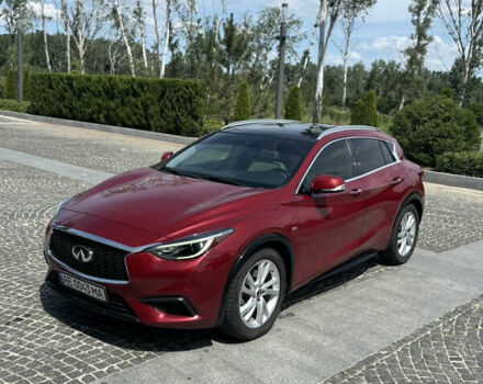 Красный Инфинити QX30, объемом двигателя 2 л и пробегом 91 тыс. км за 20500 $, фото 1 на Automoto.ua