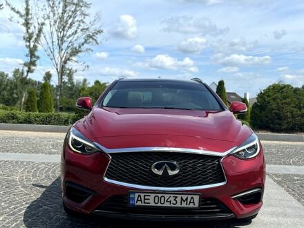 Инфинити QX30 2018 в Днепре (Днепропетровске) на Automoto.ua Красный Инфинити QX30, объемом двигателя 2 л и пробегом 92 тыс. км за 19500 $, фото 1 на Automoto.ua
