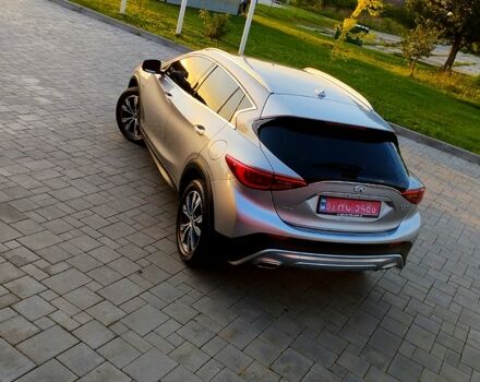 Инфинити QX30, объемом двигателя 2 л и пробегом 250 тыс. км за 13800 $, фото 2 на Automoto.ua