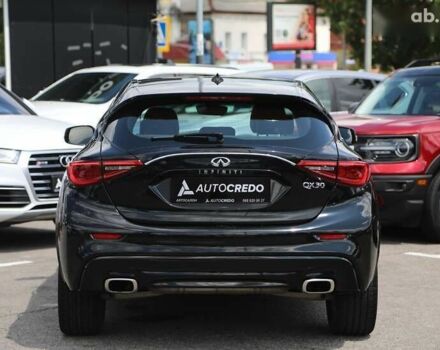 Инфинити QX30, объемом двигателя 2 л и пробегом 153 тыс. км за 12900 $, фото 4 на Automoto.ua