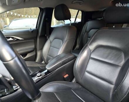 Інфініті QX30, об'ємом двигуна 2 л та пробігом 103 тис. км за 15200 $, фото 10 на Automoto.ua